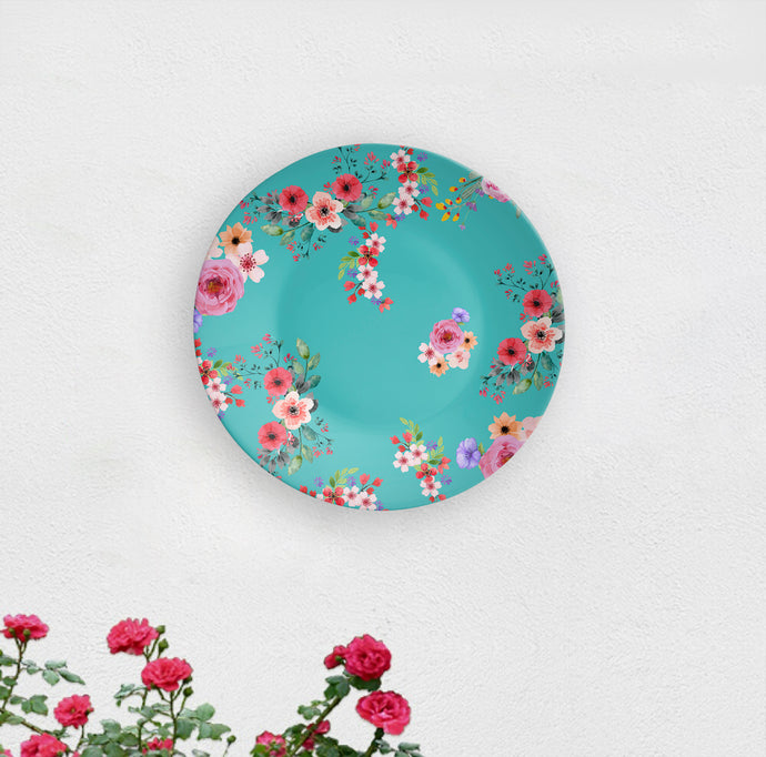 World of Roses Decorative Wall Plate